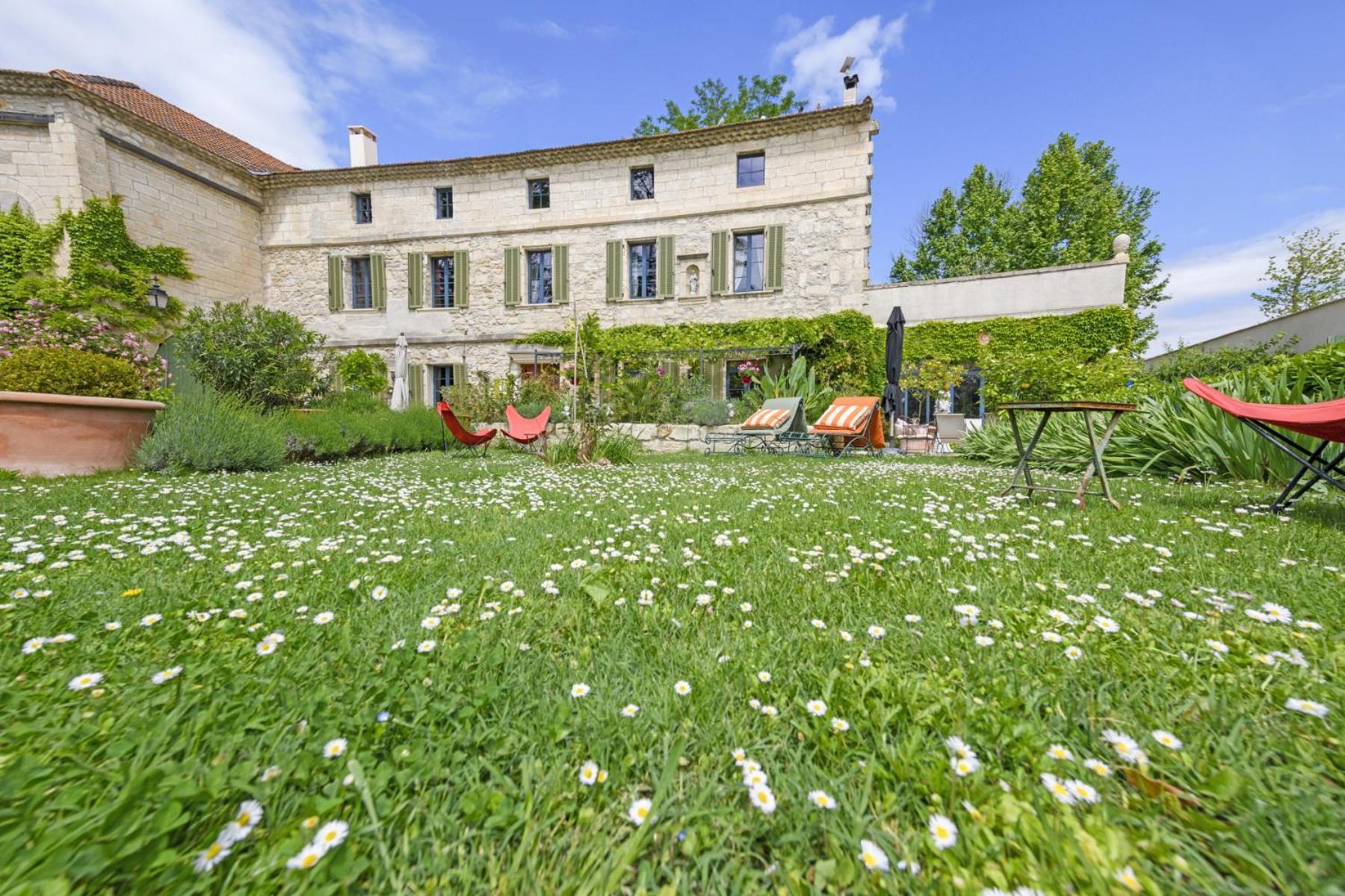 Bed and Breakfast Bastide De Bellegarde à Avignon Extérieur photo